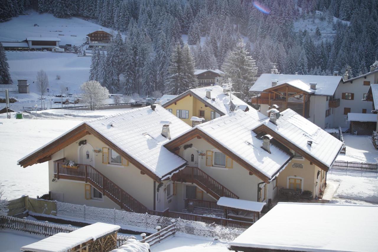 Residence Le Rose Pozza di Fassa Exterior photo